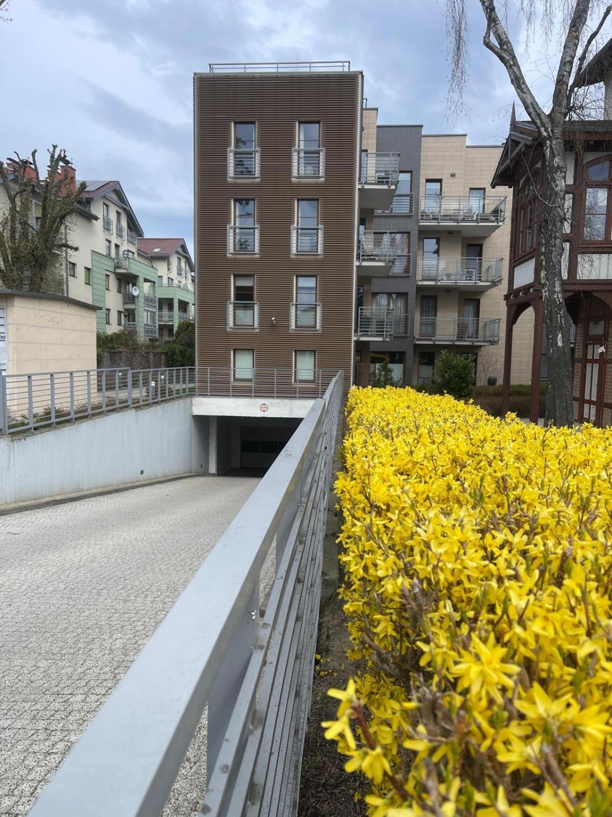 Sopocka Rezydencja I 12 Min Plaza I Zamkniete Osiedle - Comfy Apartments Sopot Bagian luar foto